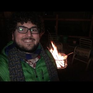 Meet your Posher, Maxwell